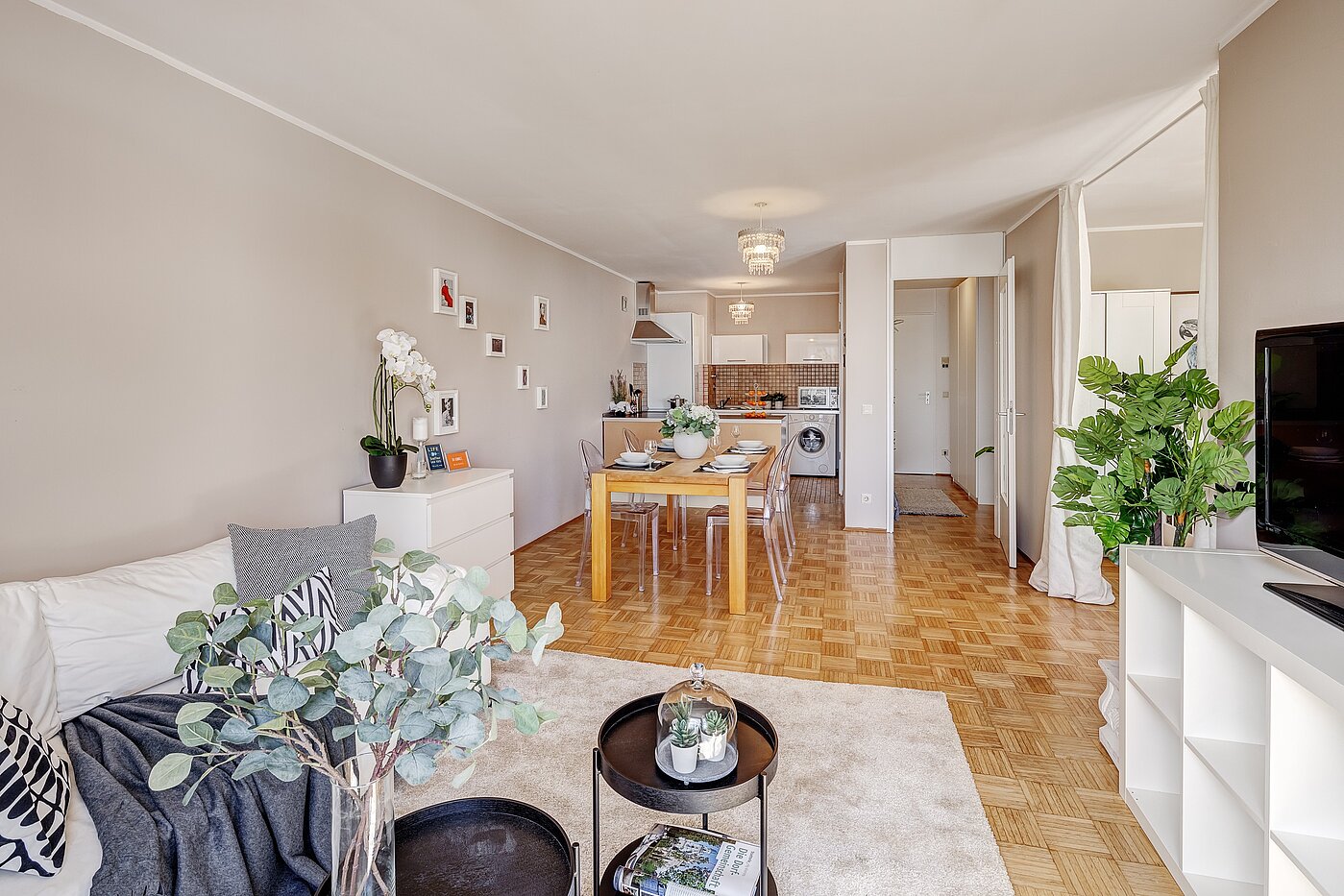 Appartamento a 1.5 camere | München-Bogenhausen | 2203ML2 | ... und angrenzender offener Küche