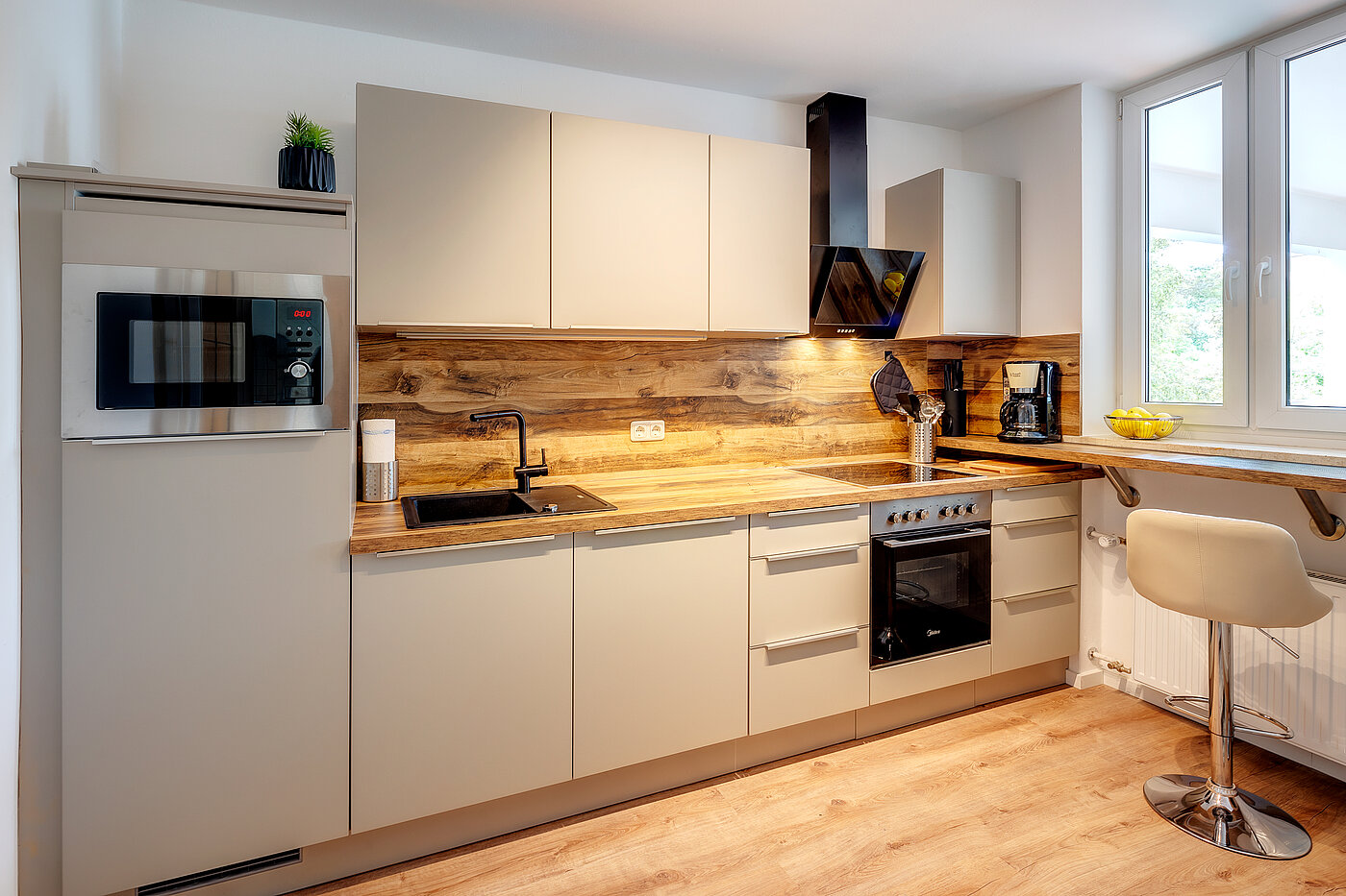 Appartamento a 3 camere | Unterhaching | 70421 | Geschmackvolle Küche...