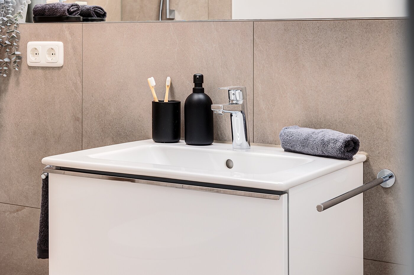 Appartamento a 3 camere | München-Oberföhring | 70246 | ...hochwertiges Bad...