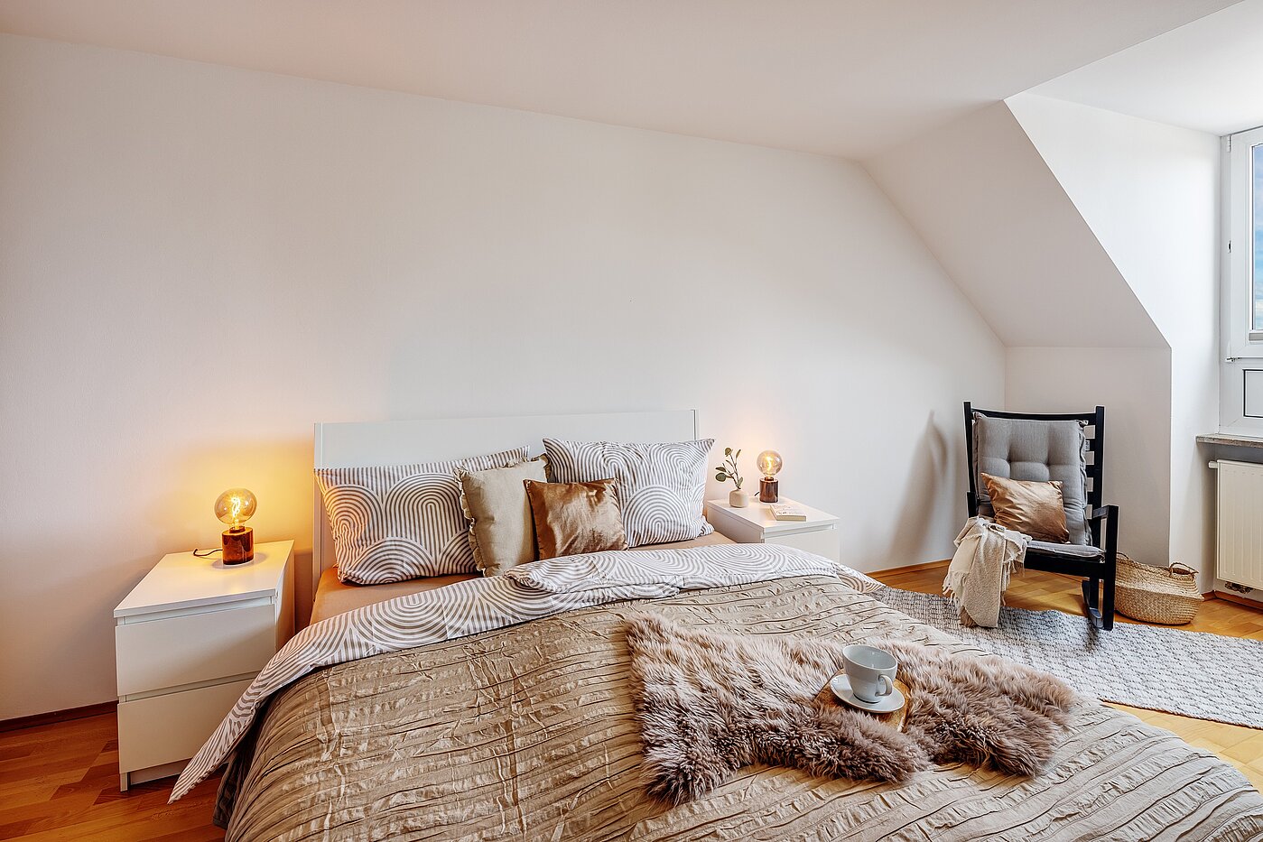 Appartamento mansardato a 2 camere | München-Au | 2209ML3 | Schlafzimmer...
