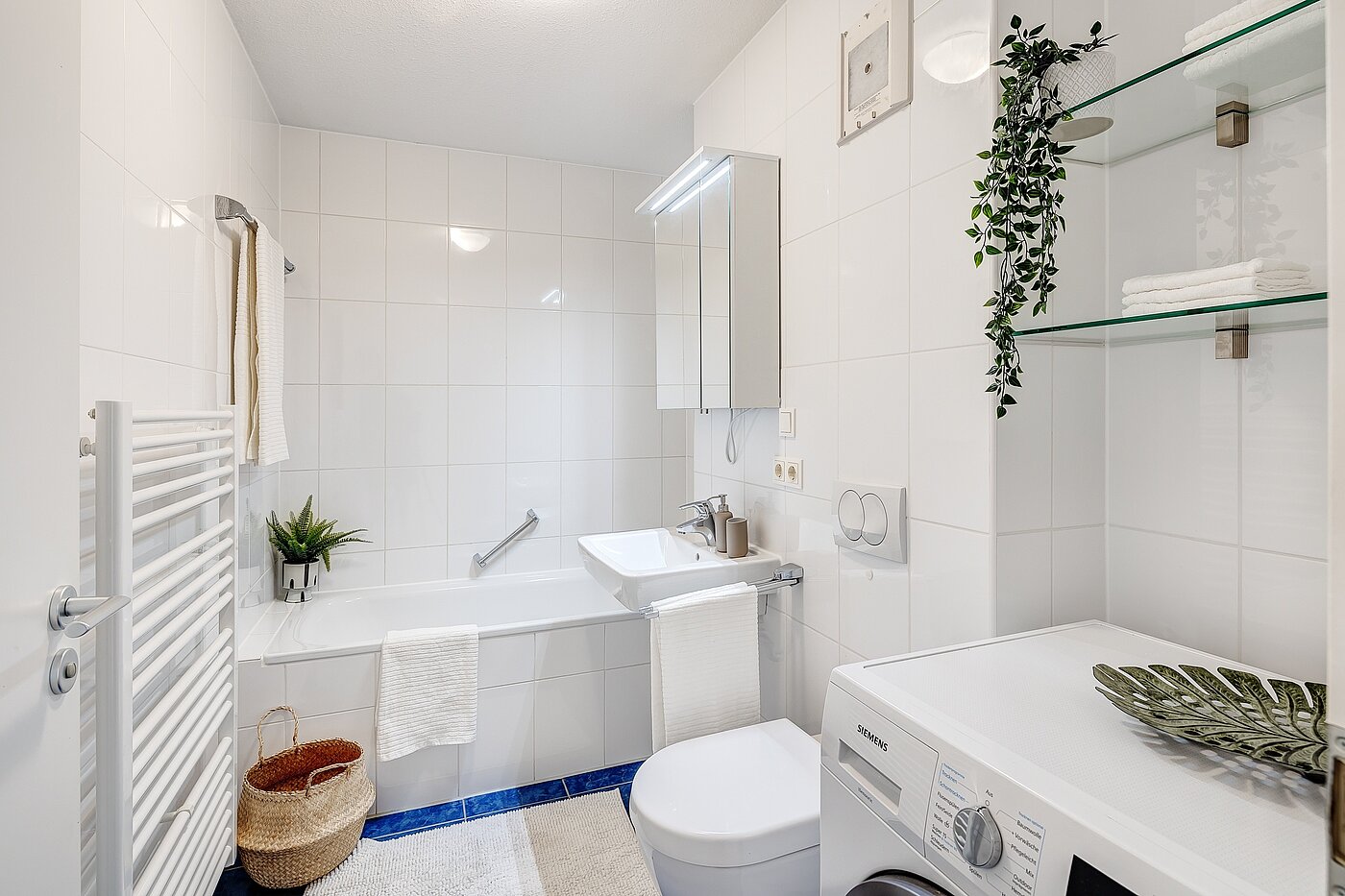 Appartamento a 3 camere | München-Laim | 2206ML2 | Und Bad Nr. 2 ganz in weiß...