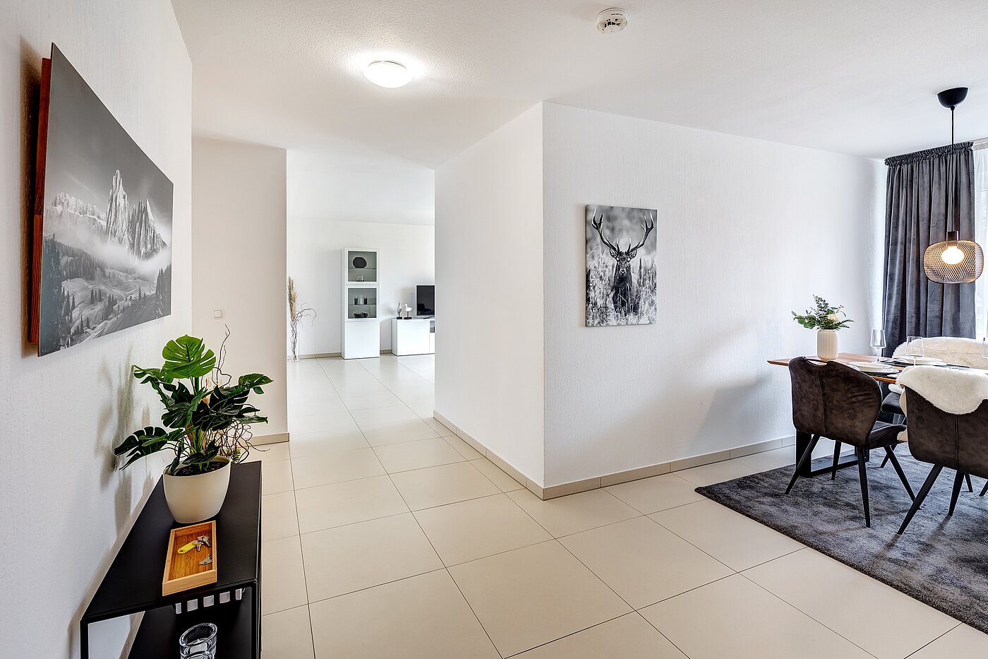 Appartamento a 3.5 camere | 70284 | Blick ins Wohnzimmer