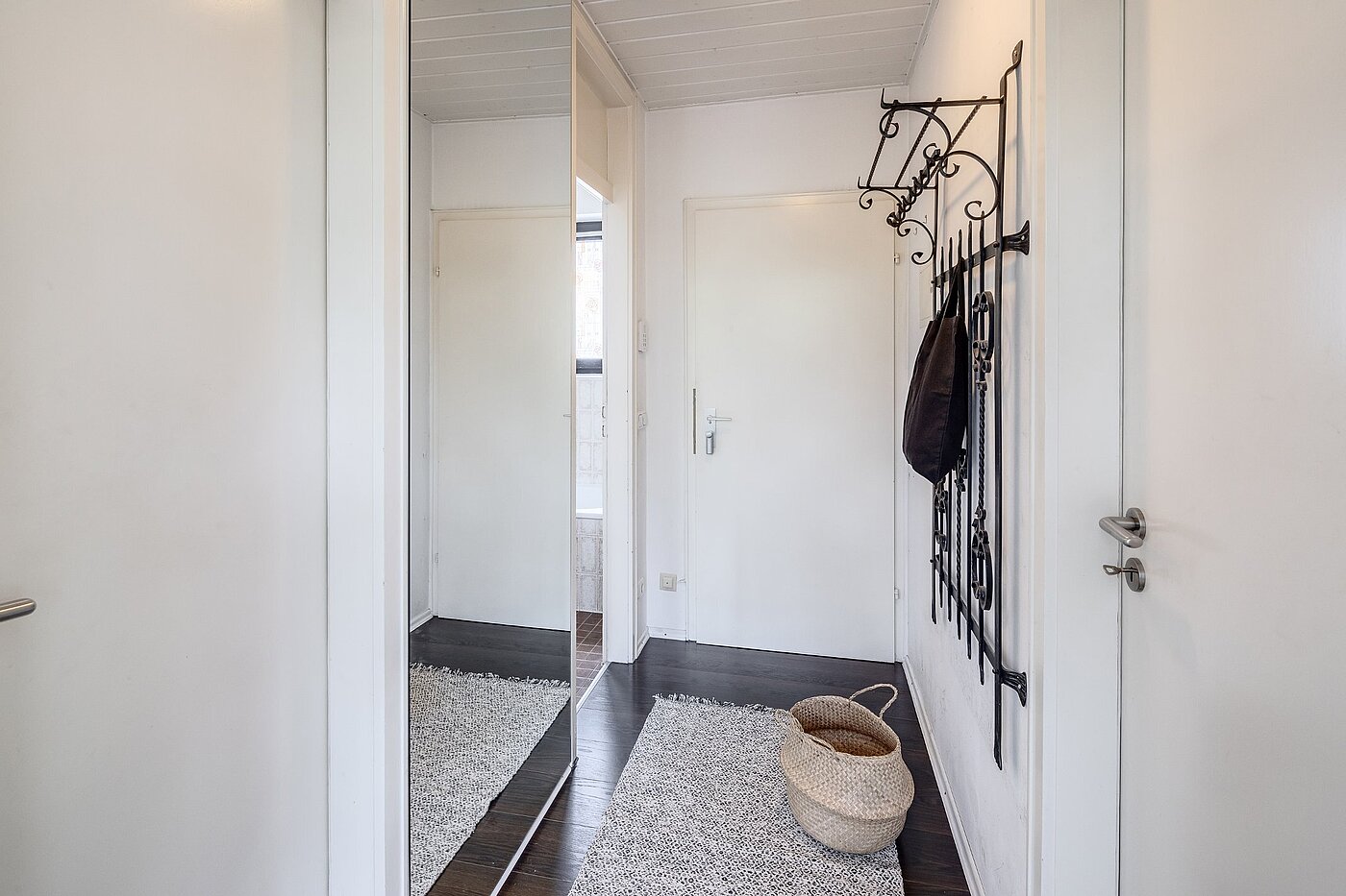 Appartamento a 2 camere | Karlsfeld | 1906ML2 | Großzügiger Flur mit...