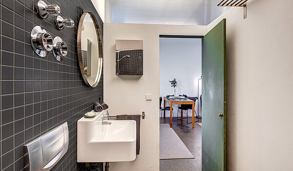 Appartamento con soppalco a 1 camera | München-Isarvorstadt | 2211ML7 | ...mit Glasoberlichtern