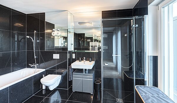 Penthouse a 3 camere | München-Riem | 70468 | Ensuite-Bad mit Dusche...