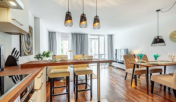 Appartamento a 2 camere | München-Schwabing | 70434 | ...und Frühstückstheke...