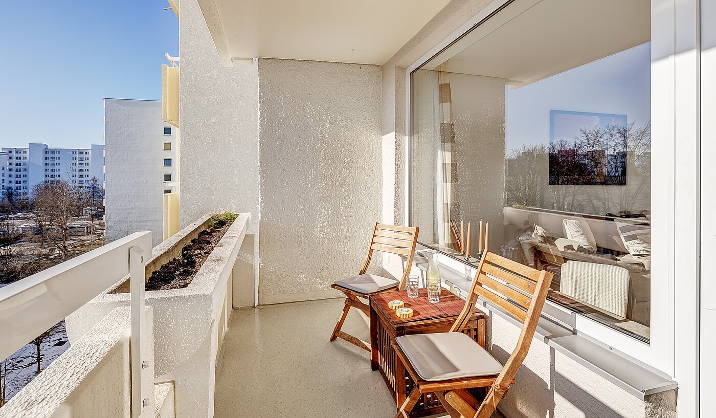 Appartamento a 3.5 camere | Haar | 2201ML5 | ...mit Südwest-Loggia und...