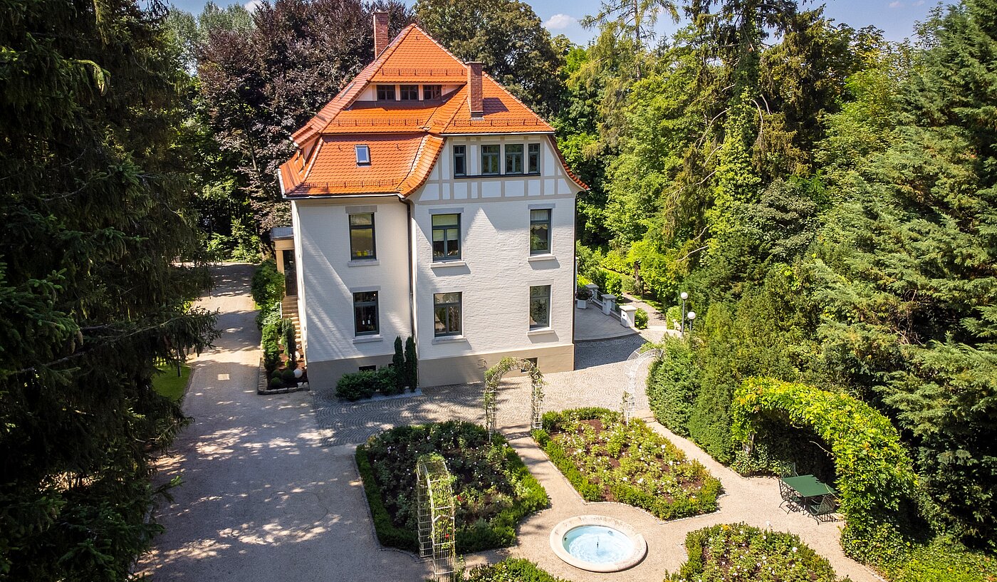 Villa a 9 camere | Reutlingen | 70231 | Blick in den Park