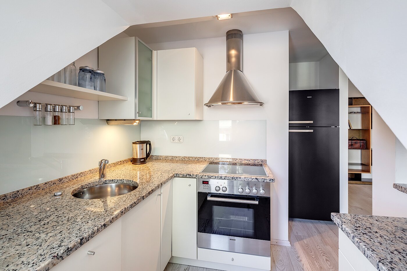 Appartamento a 2 camere | München-Isarvorstadt | 70089 | Modern samt Elektrogeräten