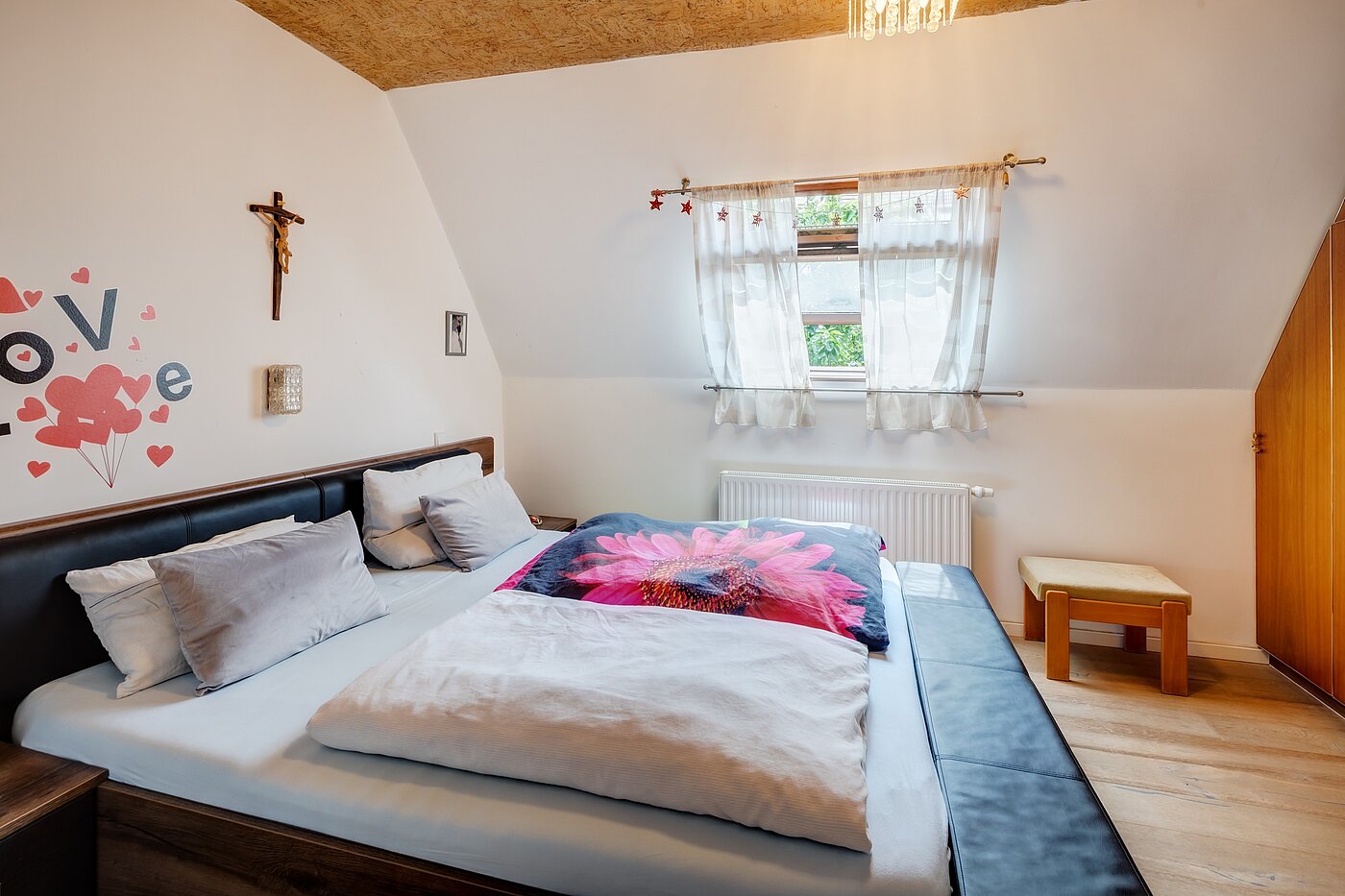 Casa indipendente a 8 camere | 70229 | Schlafzimmer...