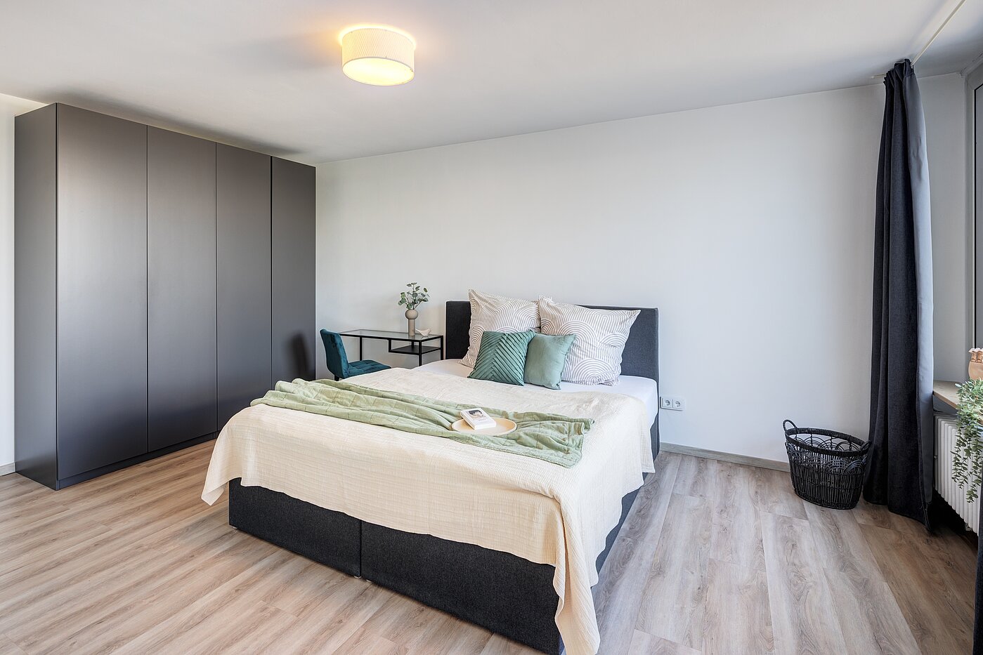 Terrassenwohnung a 3.5 camere | München-Berg am Laim | 70451 | Schlafzimmer I