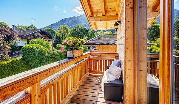 Appartamento a 6 camere | 70095 | Individueller Balkon zur Suite