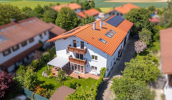 Proprietà speciale a 8 camere | 70406 | Luftaufnahme