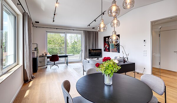 Appartamento a 2 camere | 70134 | ...Wohnbereich