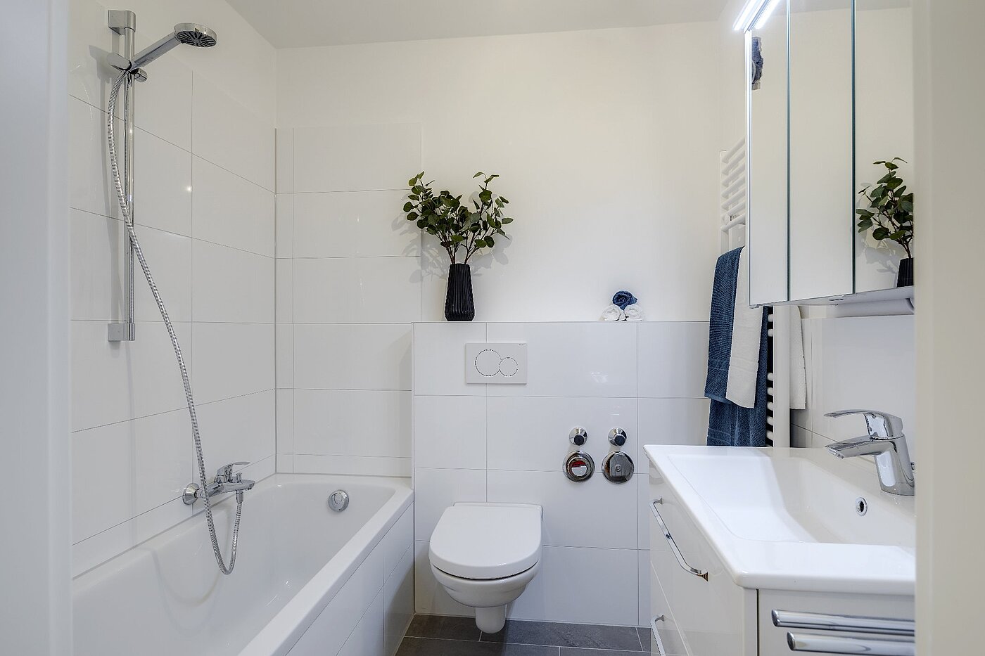 Appartamento a 3 camere | München-Neuhausen | 1803D7 | Bad