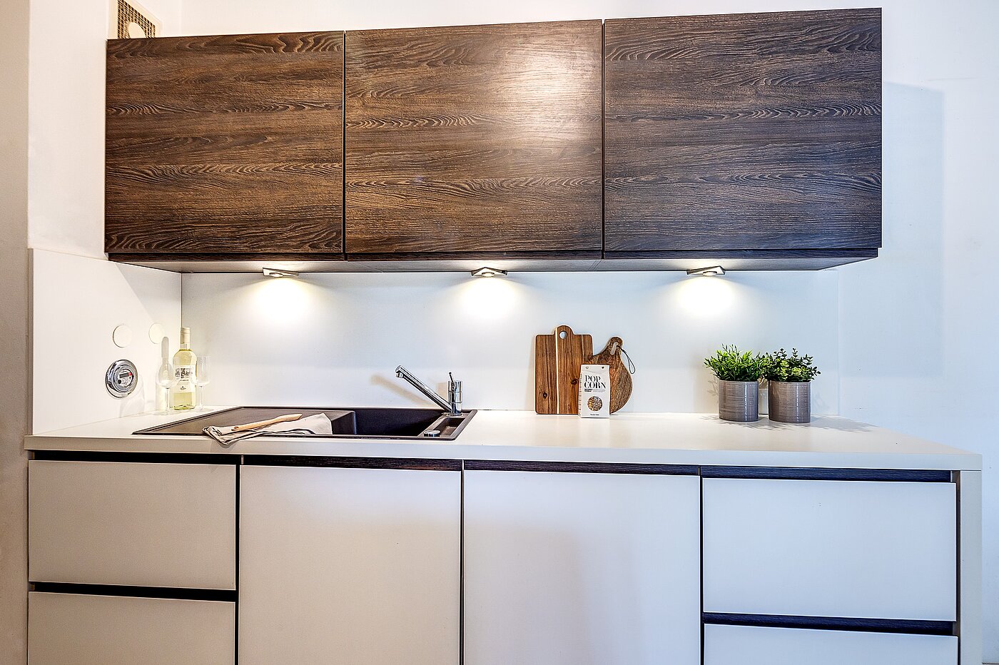 Appartamento al piano terra a 2.5 camere | München-Harlaching | 70018 | ...Ober-/ Unterschränken und...