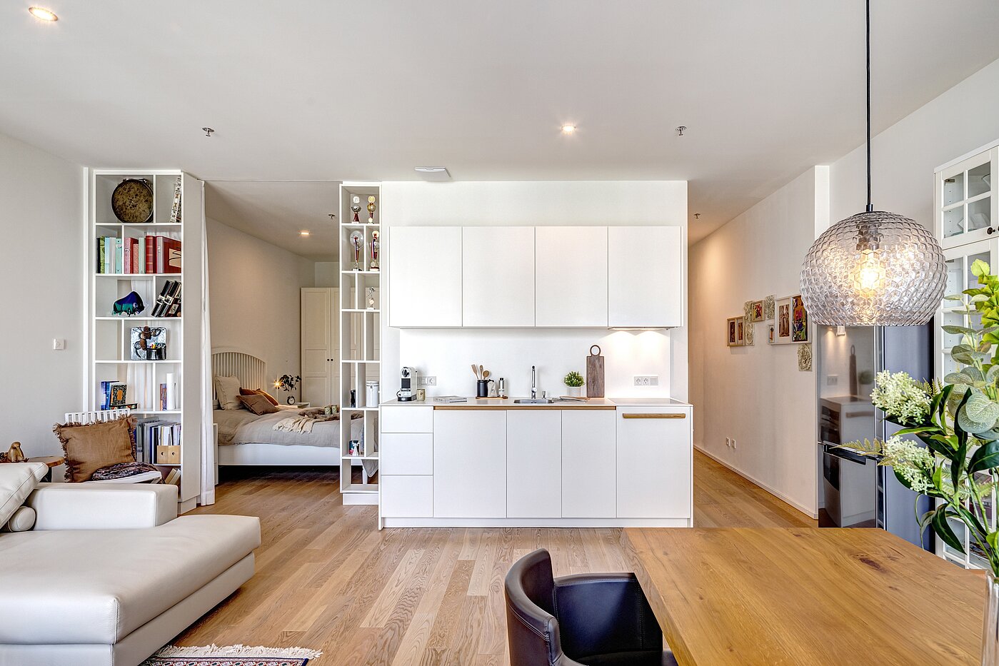 Apartment a 1.5 camere | München-Neuhausen | 70444 | ...integriert