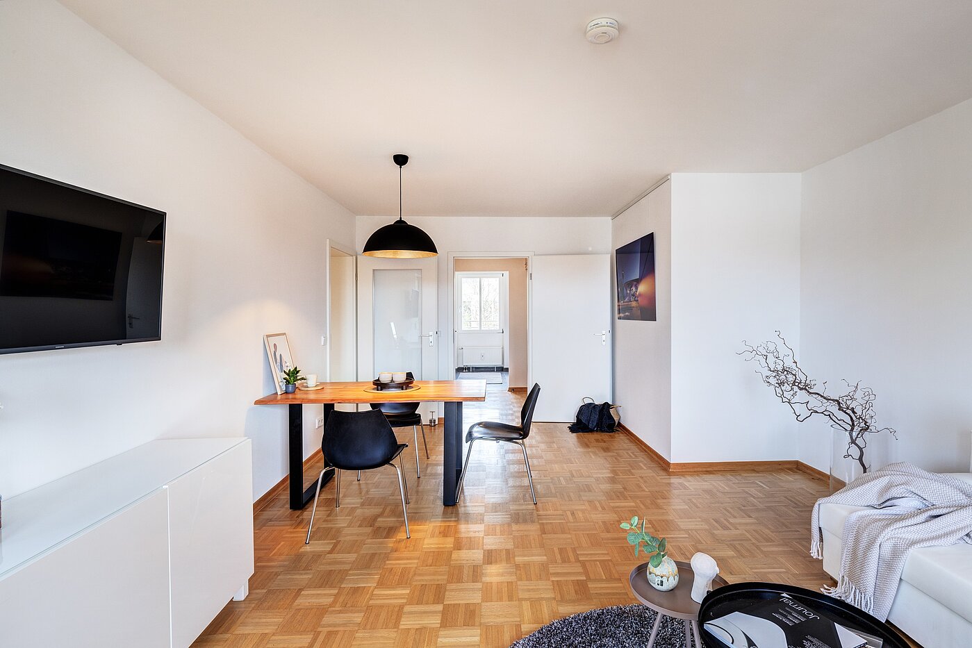 Appartamento a 3 camere | München-Schwabing | 70299 | Wohn- und Essbereich