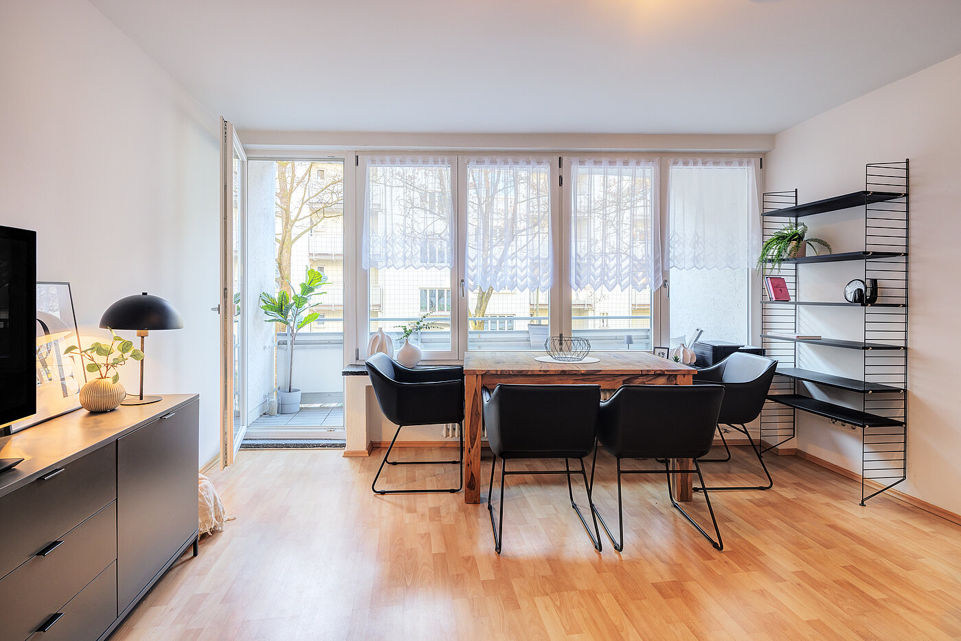 Apartment a 1 camera | München-Schwabing | 70211 | Ess-/Arbeitsbereich