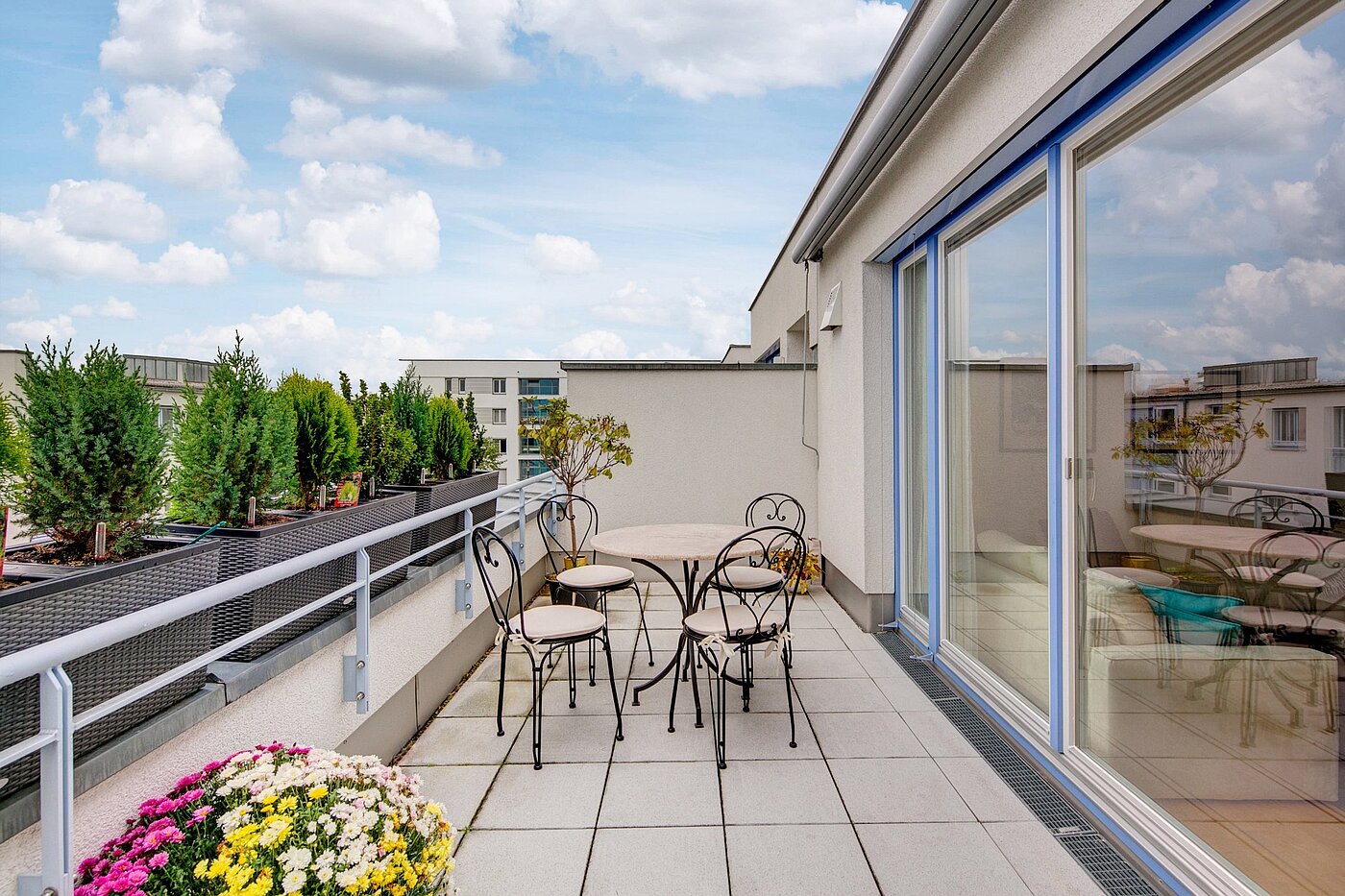 Appartamento a 3 camere | München-Riem | 1906ML3 | ...zur großen süd-Terrasse.