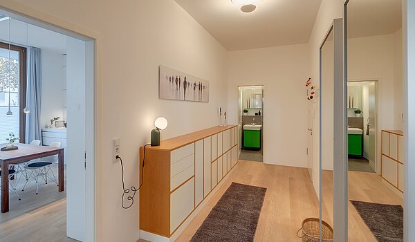 Piano rialzato a 3 camere | München-Sendling | 2009ML8 | Diele mit maßgefertigtem...