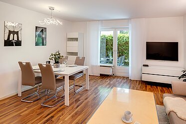 Schwabing: Appartamento con terrazza di 3 locali in posizione tranquilla e centrale