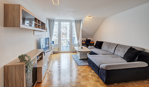 Appartamento a 2 camere | Poing | 70373 | ...Wohnbereich mit...