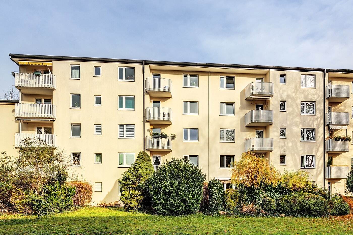 Appartamento a 3 camere | München-Bogenhausen | 70310 | Ansicht von der Innenhofseite