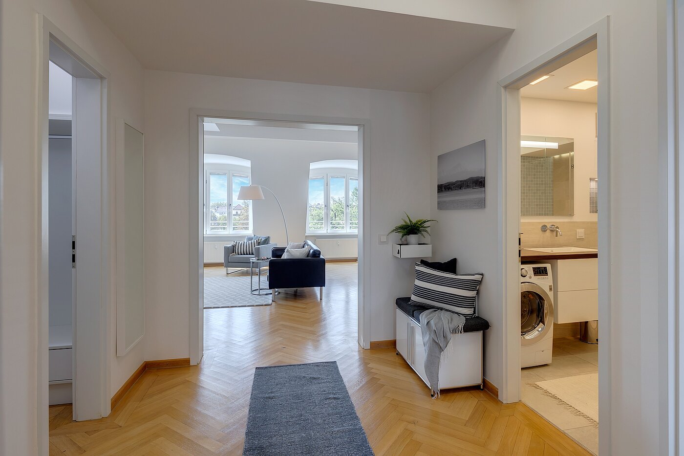 Appartamento a 2 camere | München-Schwabing | 2208ML2 | Blick zum Wohnzimmer