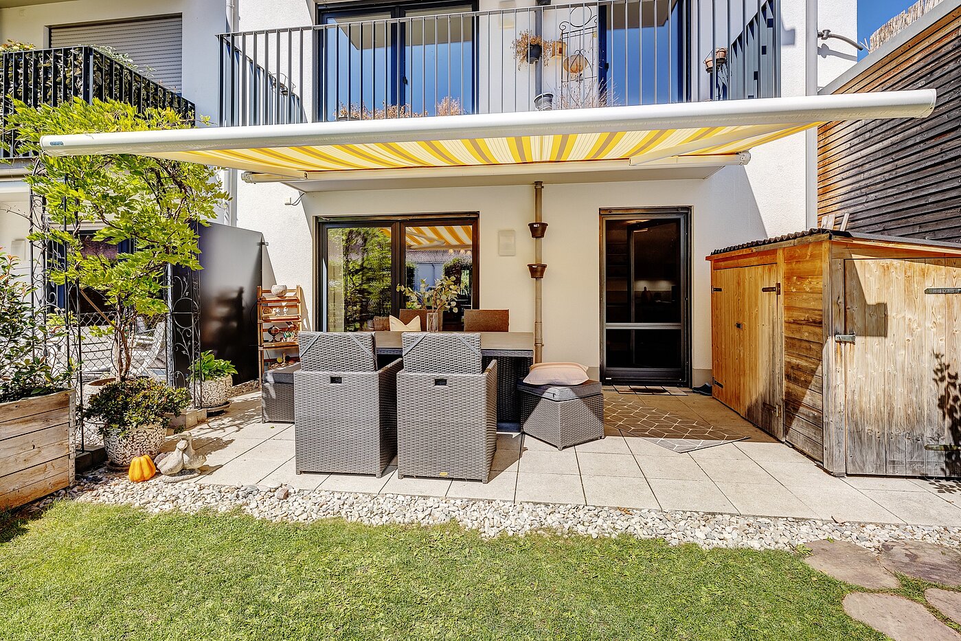Appartamento al piano terra a 3 camere | Wolfratshausen | 2208ML1 | ...mit elektrischer Markise für...