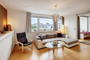 Ottobrunn: spazioso appartamento di 3,5 locali - disponibile