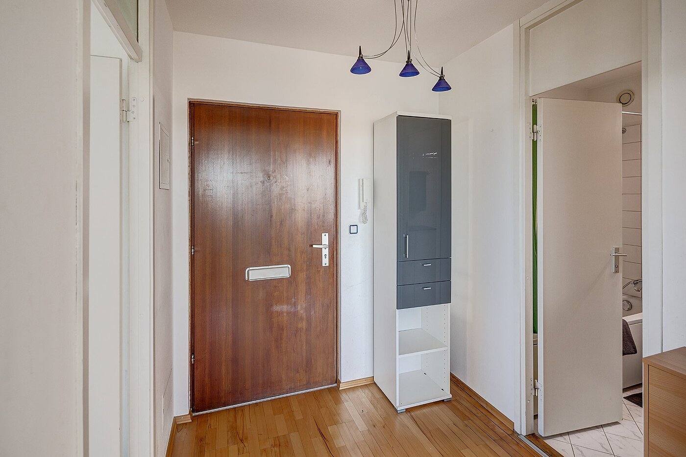 Appartamento a 2 camere | München-Sendling-Westpark | 2010ML9 | Eingangsbereich mit Garderobe