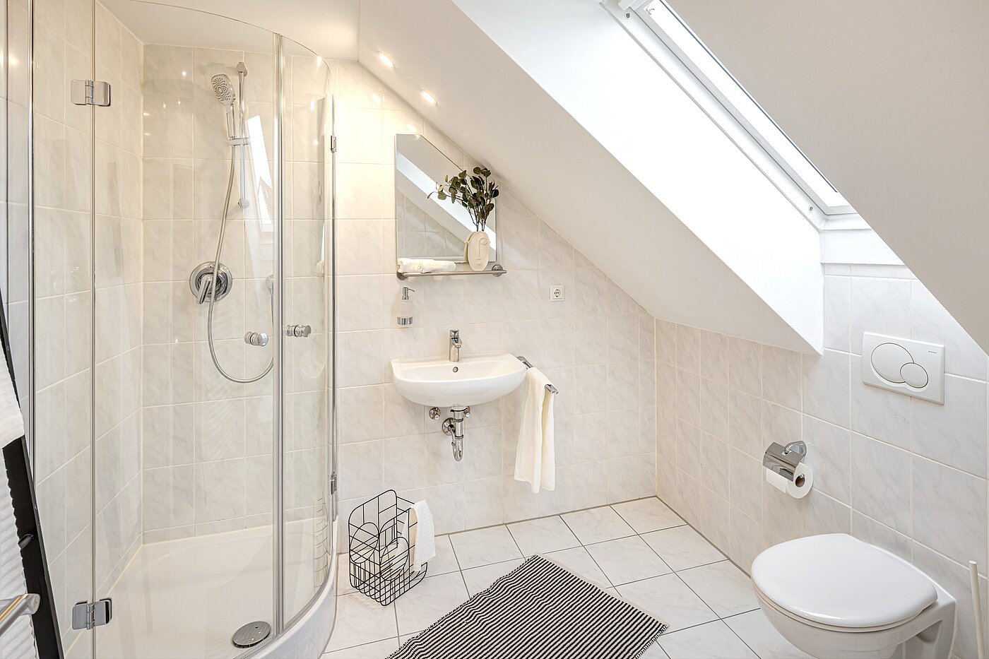 Casa centrale a schiera a 5 camere | Unterschleißheim | 70187 | Zusätzliches Duschbad im DG...