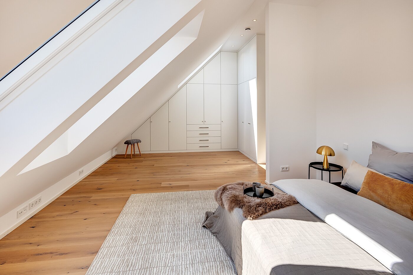 Appartamento Maisonette a 4 camere | München-Obermenzing | 701553 | ...und hochwertigen Einbauschränken