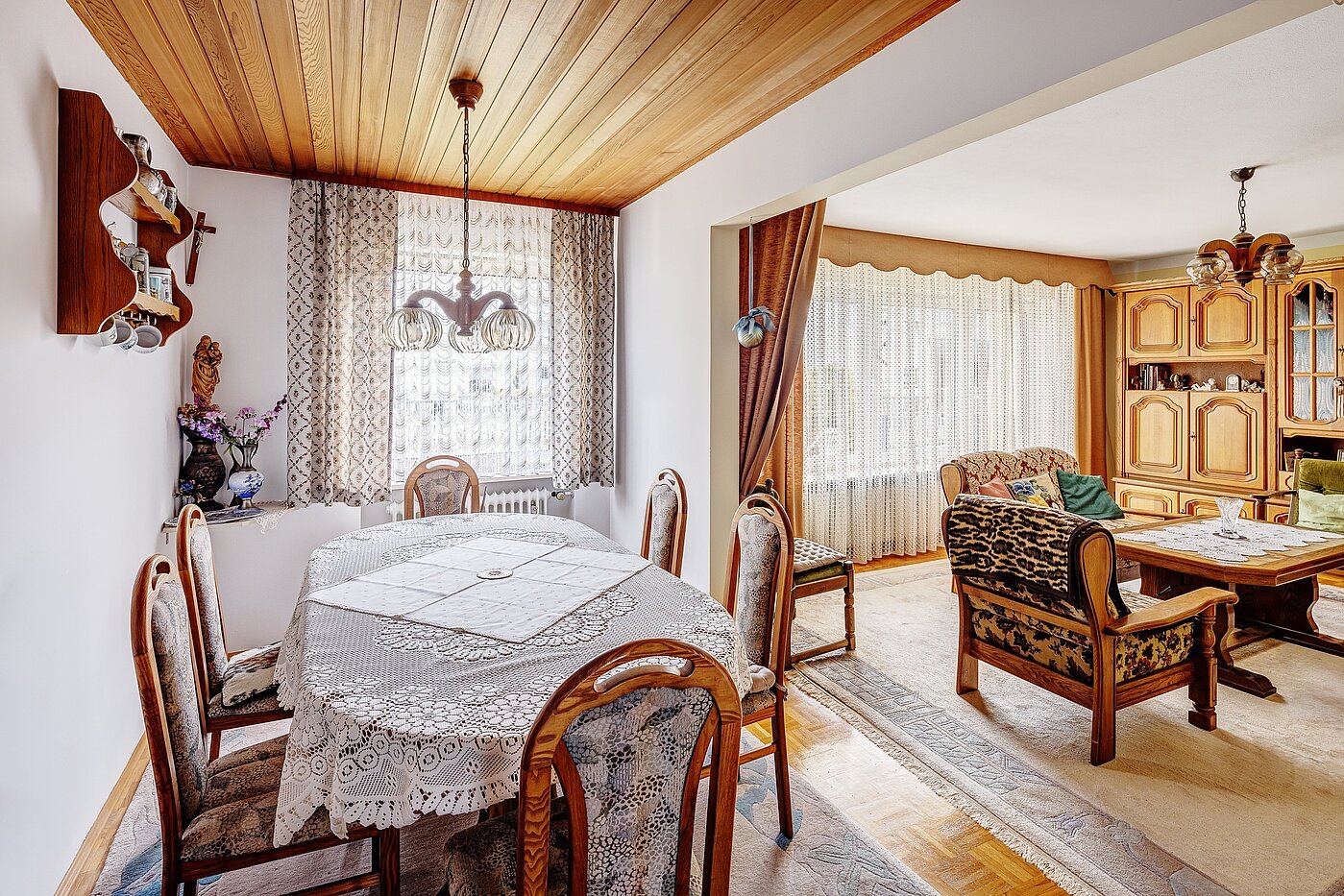 Casa indipendente a 6 camere | Unterschleißheim | 2209ML7 | Wohn- und Essbereich mit...