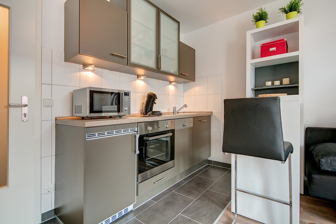 Appartamento a 1 camera | München-Berg am Laim | 70064 | ...mit Küchenzeile und Essbereich