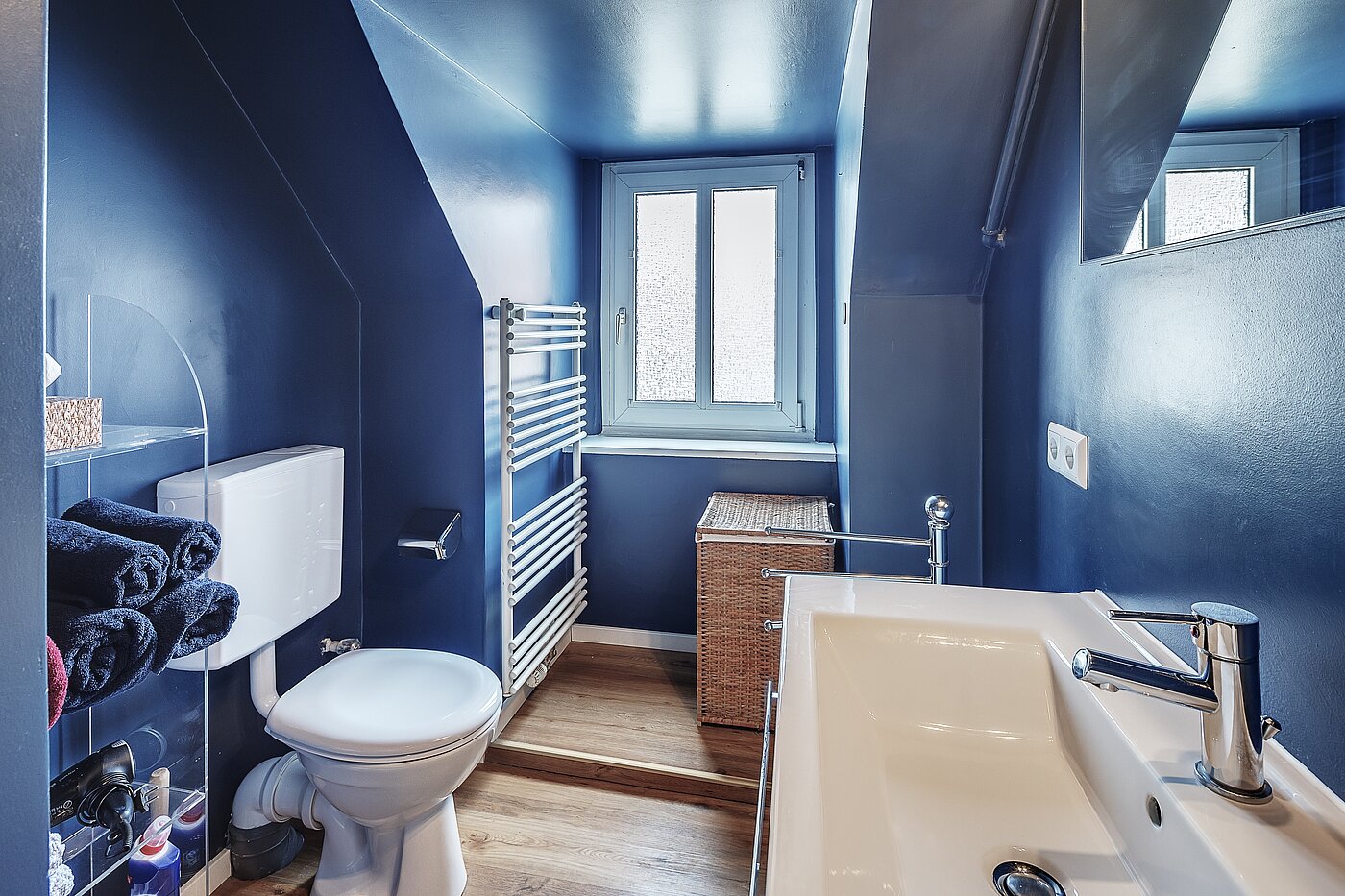 Appartamento a 2 camere | München-Maxvorstadt | 2211ML6 | Helles Duschbad