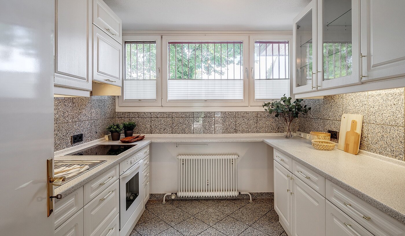 Appartamento a 5.5 camere | Weßling | 1907ML4 | Geräumige Küche