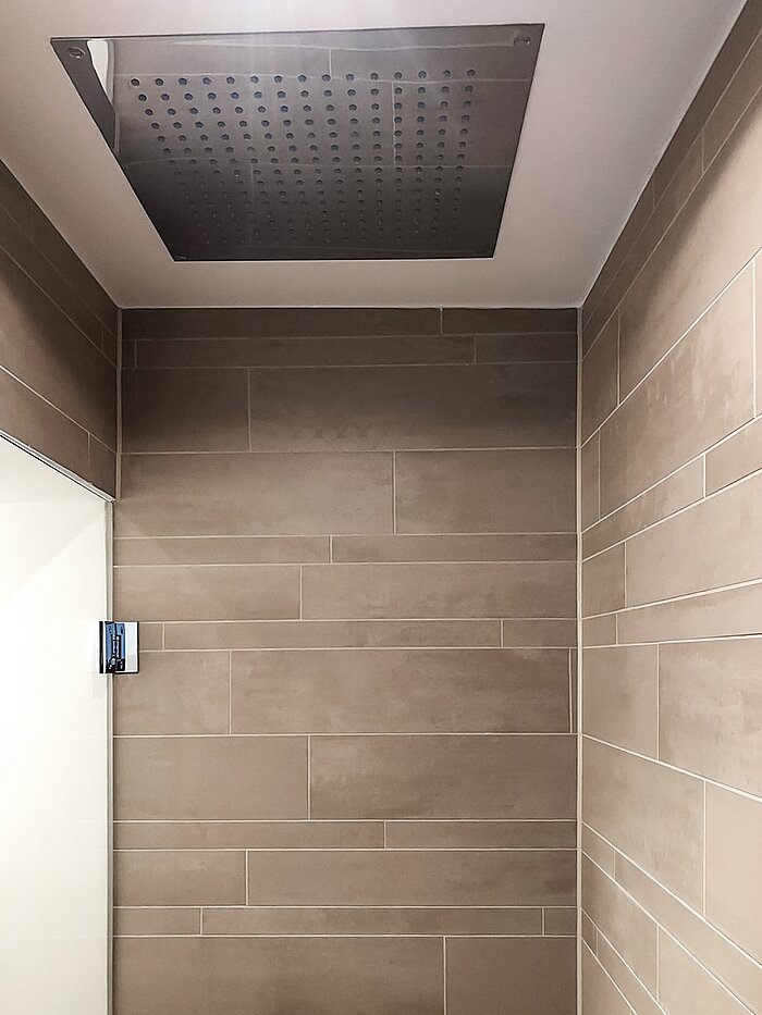 Appartamento al piano terra a 1.5 camere | München-Lehel | 70149 | Regendusche im...
