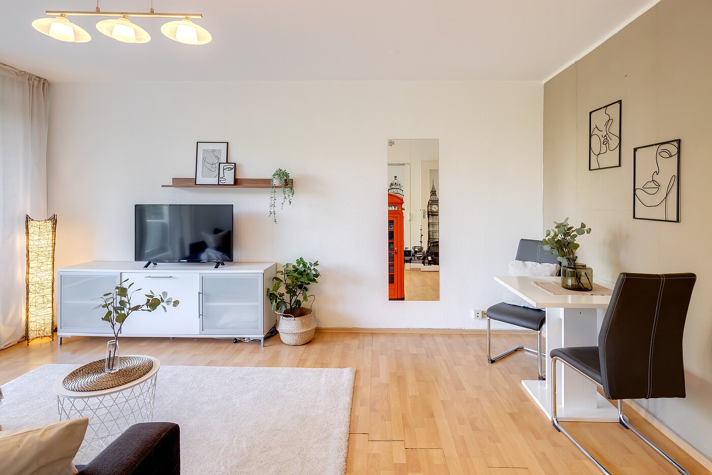 Appartamento a 2 camere | München-Sendling-Westpark | 2204ML2 | Helles Wohnzimmer...
