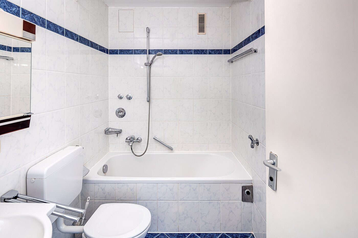 Appartamento a 2 camere | München-Freimann | 70158 | Bad mit Badewanne...