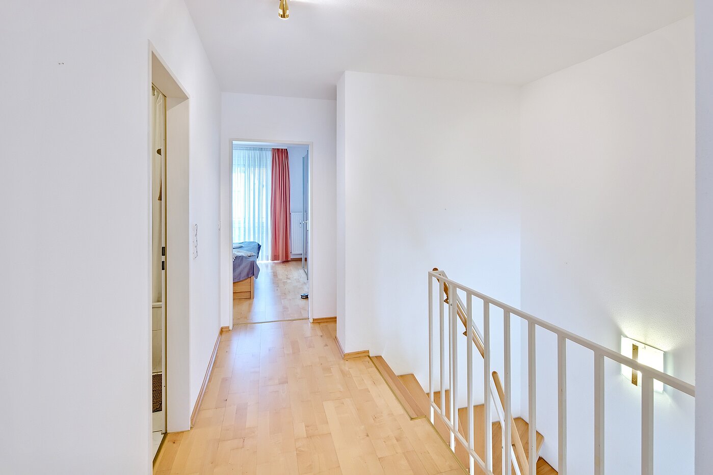 Appartamento Maisonette a 4.5 camere | 70295 | Flur Obergeschoss