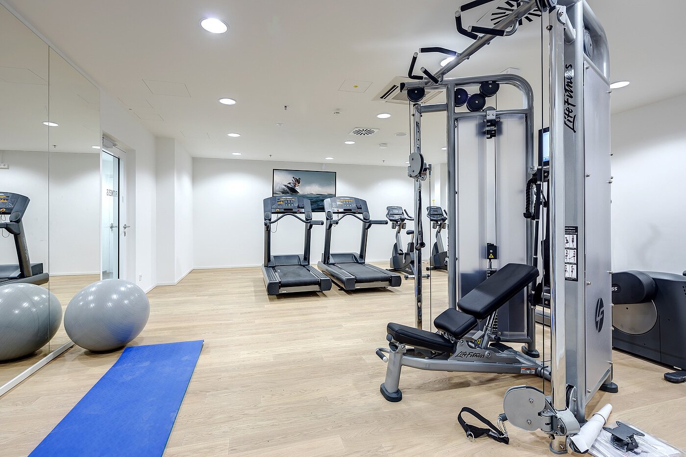 Apartment a 1.5 camere | München-Neuhausen | 703131 | Fitnessbereich