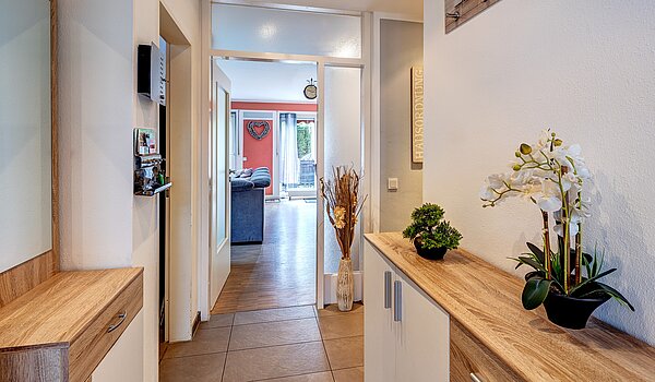 Casa a schiera d'angolo a 6 camere | Germering | 70033 | Diele mit Stellfläche