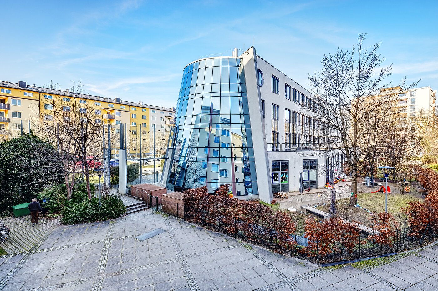 Appartamento a 3 camere | München-Bogenhausen | 2112ML3 | Nachbarschaft