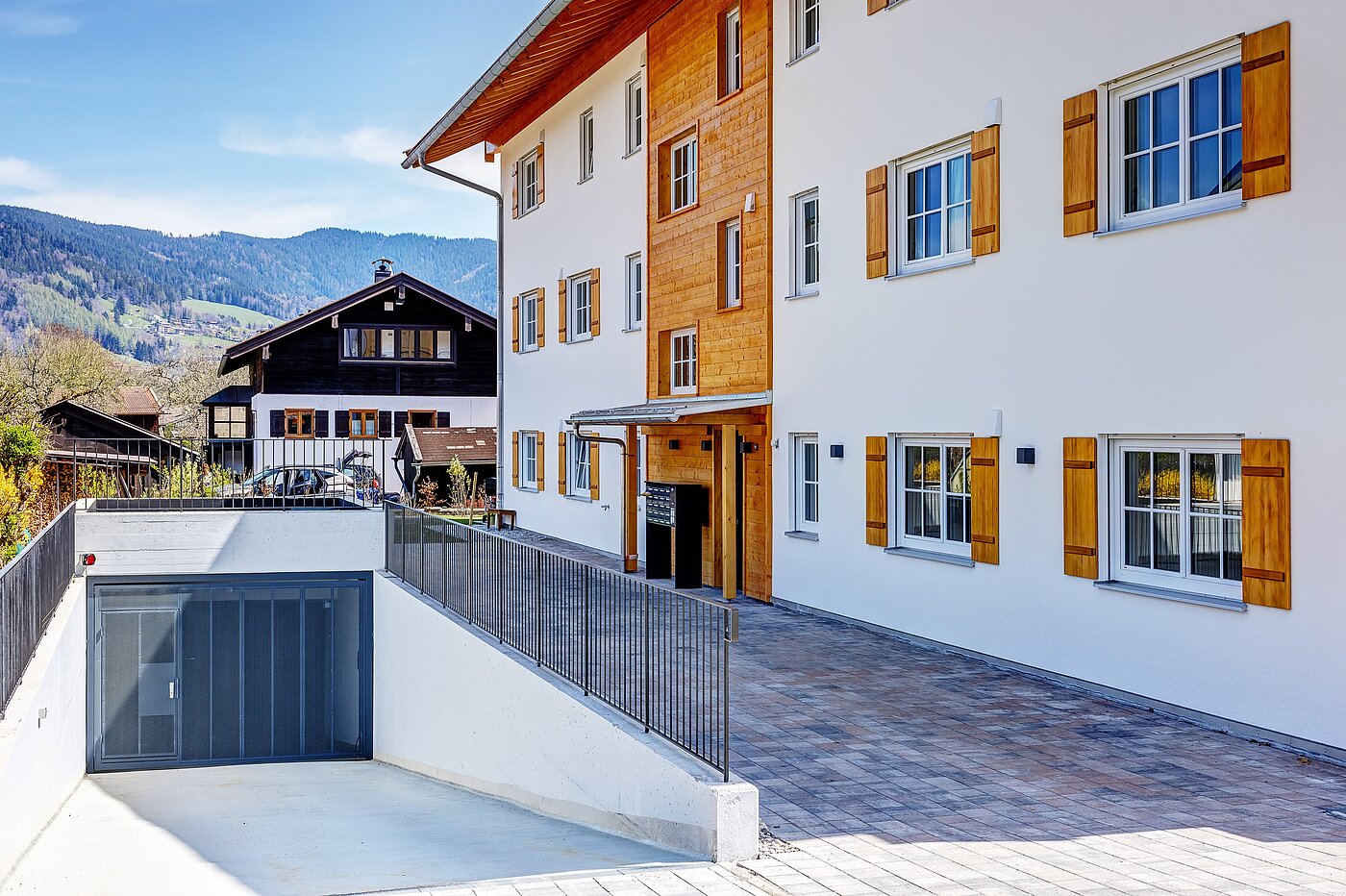 Appartamento al piano terra a 2 camere | Bad Wiessee | 700942 | Eingang und Zufahrt zur Tiefgarage