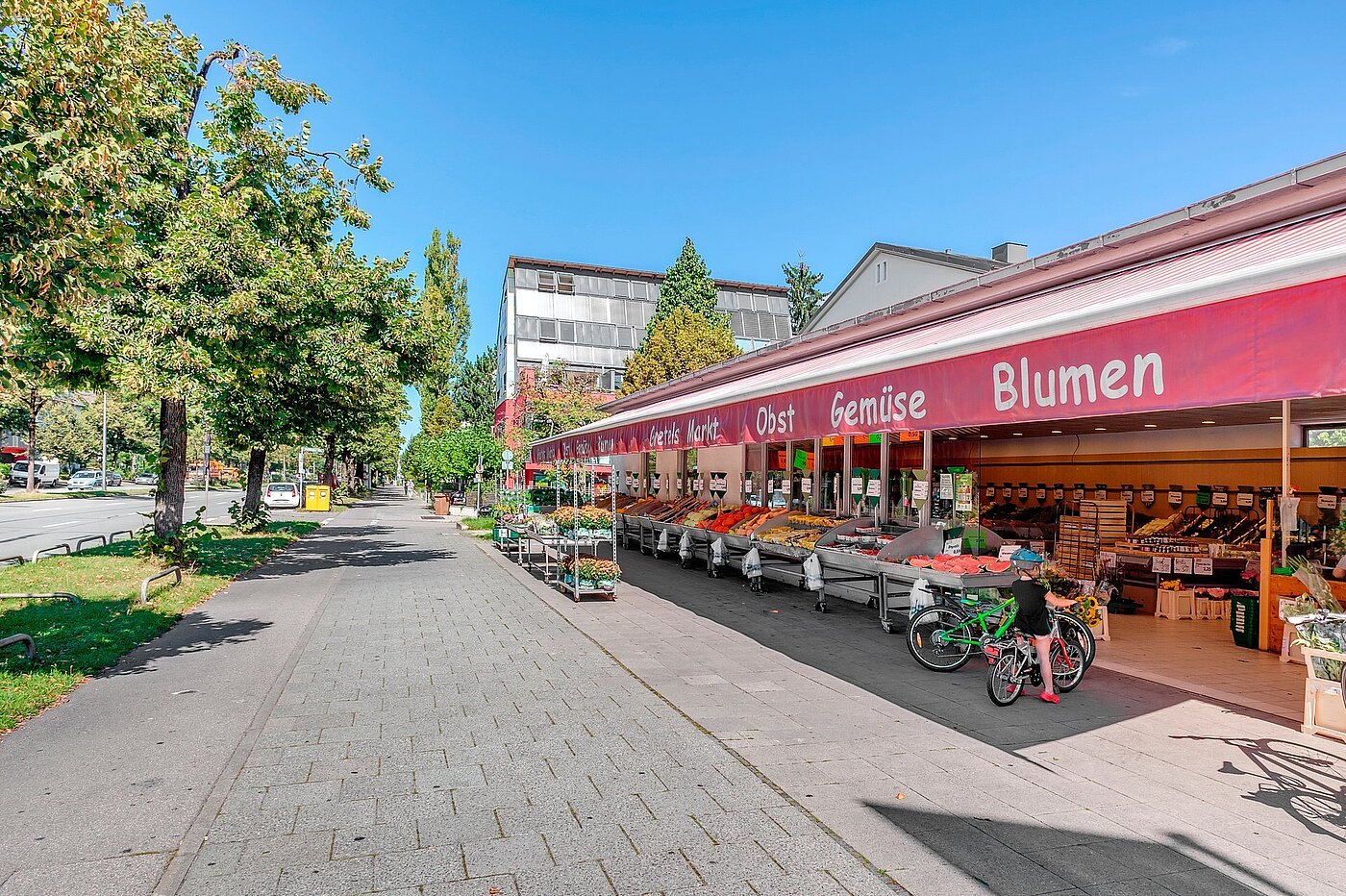 Piano rialzato a 2 camere | München-Sendling-Westpark | 2001ML1 | Einkaufsmöglichkeiten