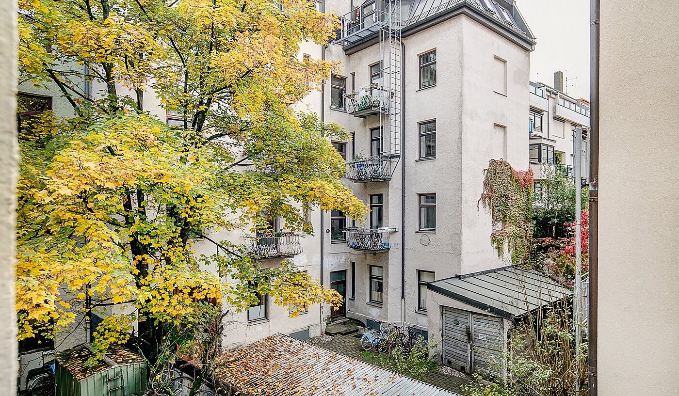 Appartamento a 4 camere | München-Maxvorstadt | 2011ML2 | Hofansicht