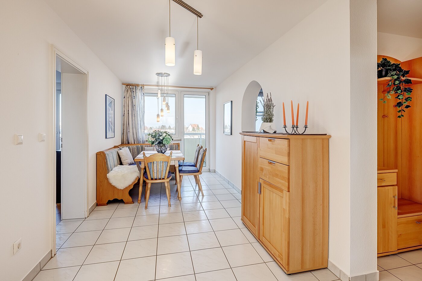 Appartamento a 3.5 camere | Haar | 2201ML5 | Geräumige Diele mit...