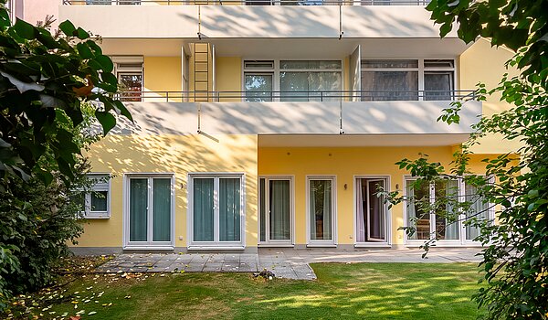 Appartamento al piano terra a 4 camere | München-Neuhausen | 70471
